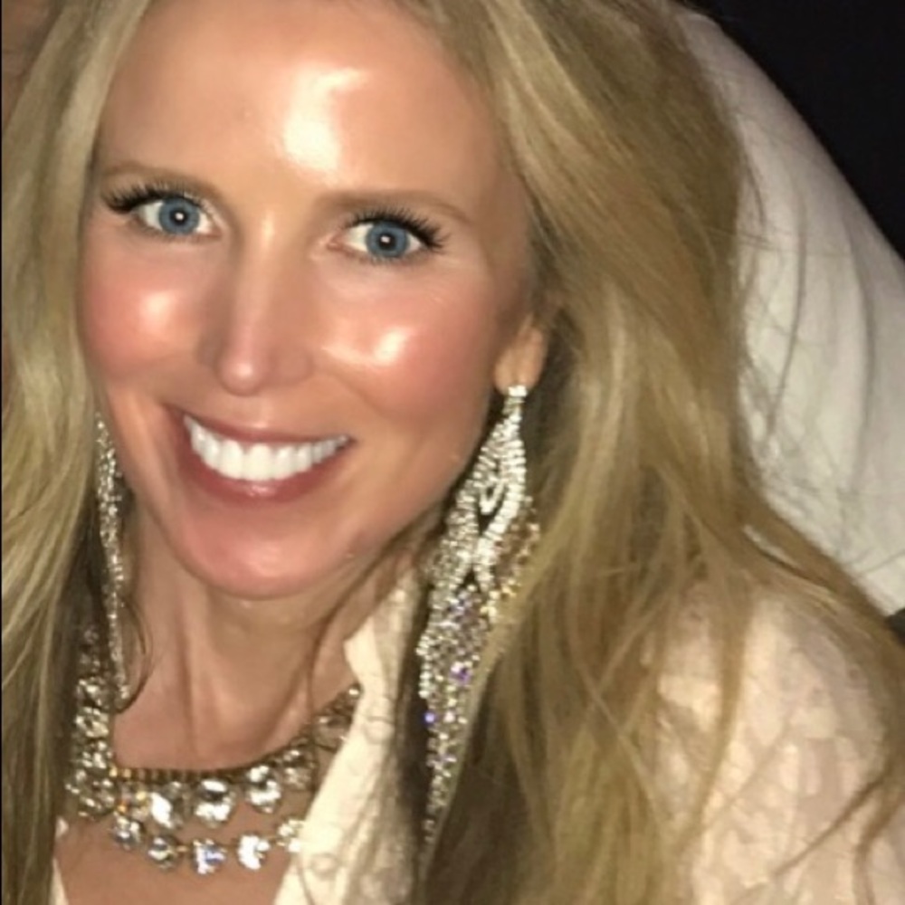 Meet your Posher, Tammy Posh Ambassador
